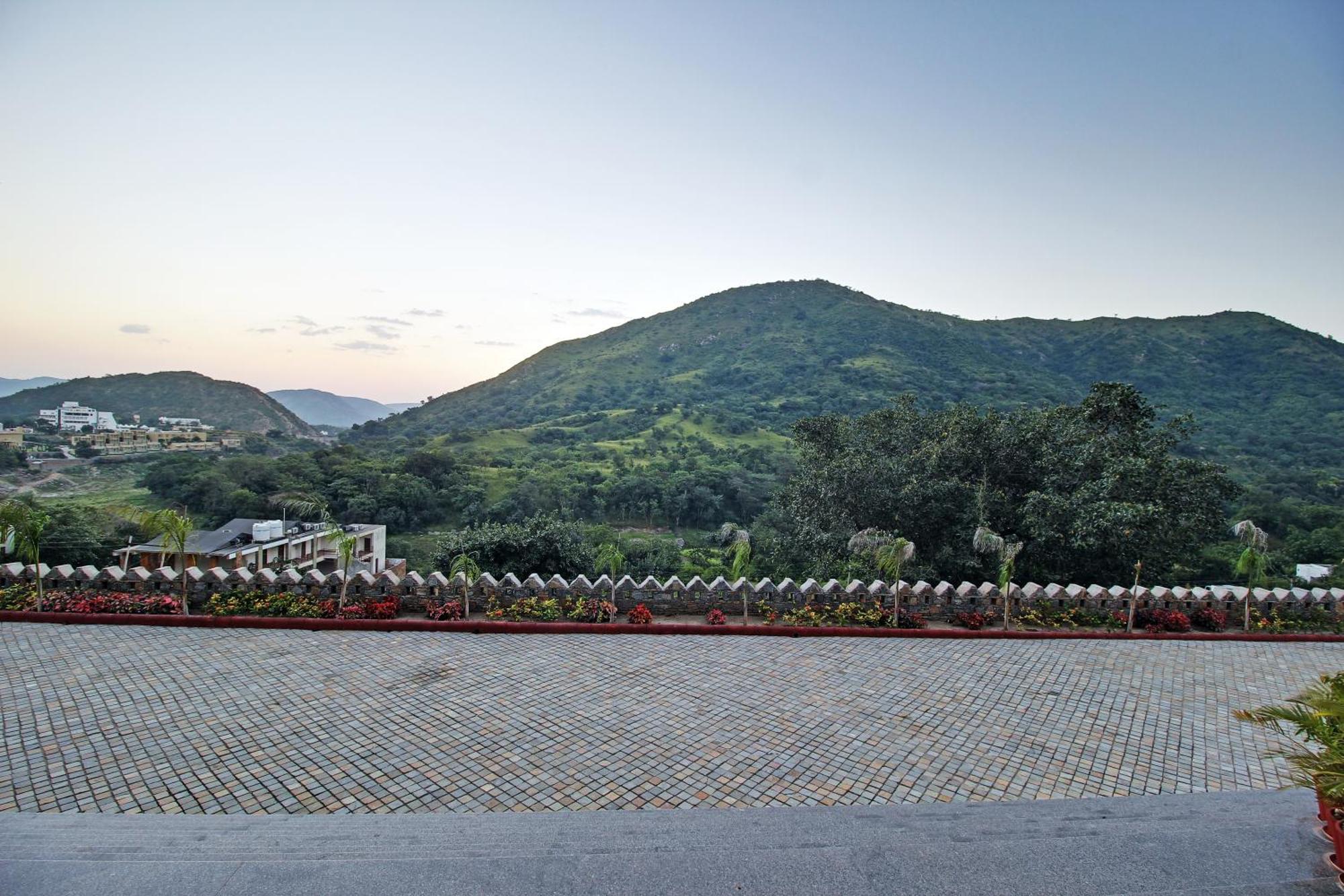 Kumbhalgarh Fort Resort Kelwāra Extérieur photo
